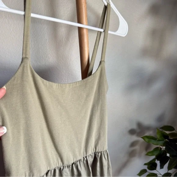 Old Navy Fit & Flare Combination Midi Dress in Light Green Women’s Size Medium - Picture 7 of 7